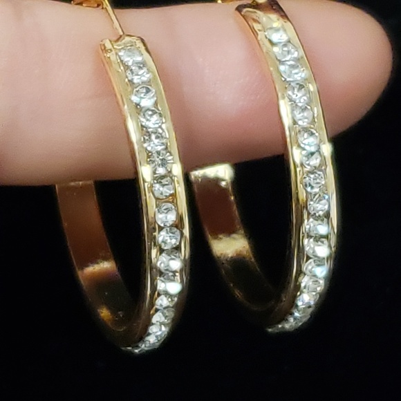 Women's hoop rhinestone earrings - Picture 5 of 8